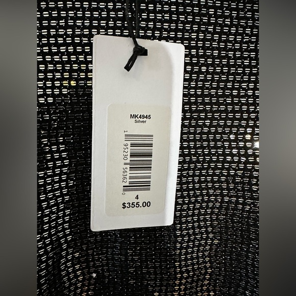 One33 Social Metallic Cape Sleeve Mini Dress Size 4 NWT | Glam Party Dress - Picture 10 of 10